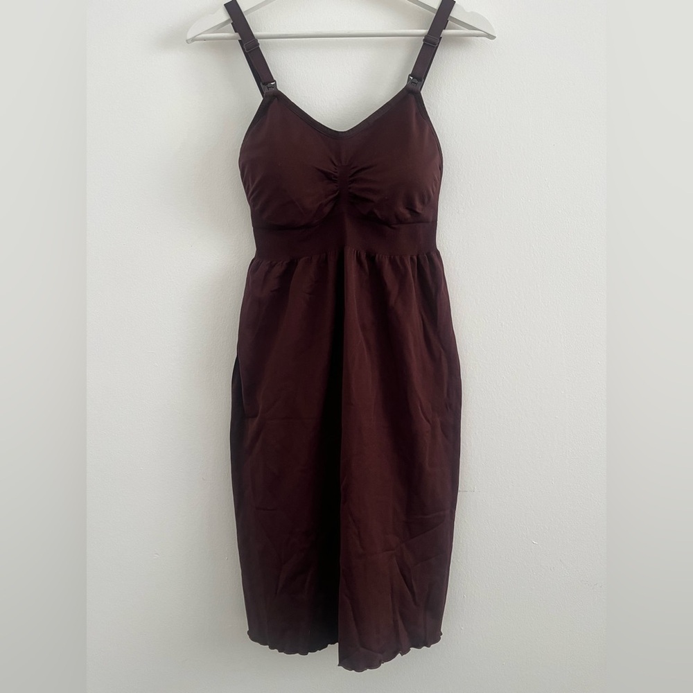 Maternity Nursing Cami Sleepwear Clip down size medium Burgundy red